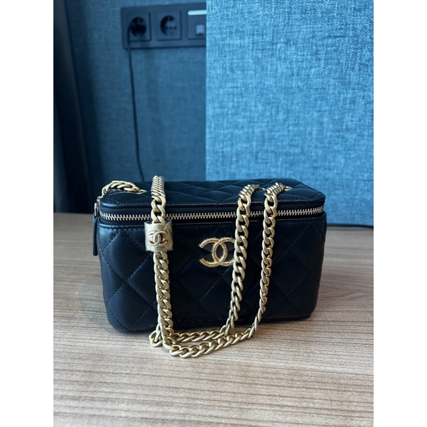 正品 香奈兒 長盒子 小金球vanity case Chanel 22K 秋冬最新款