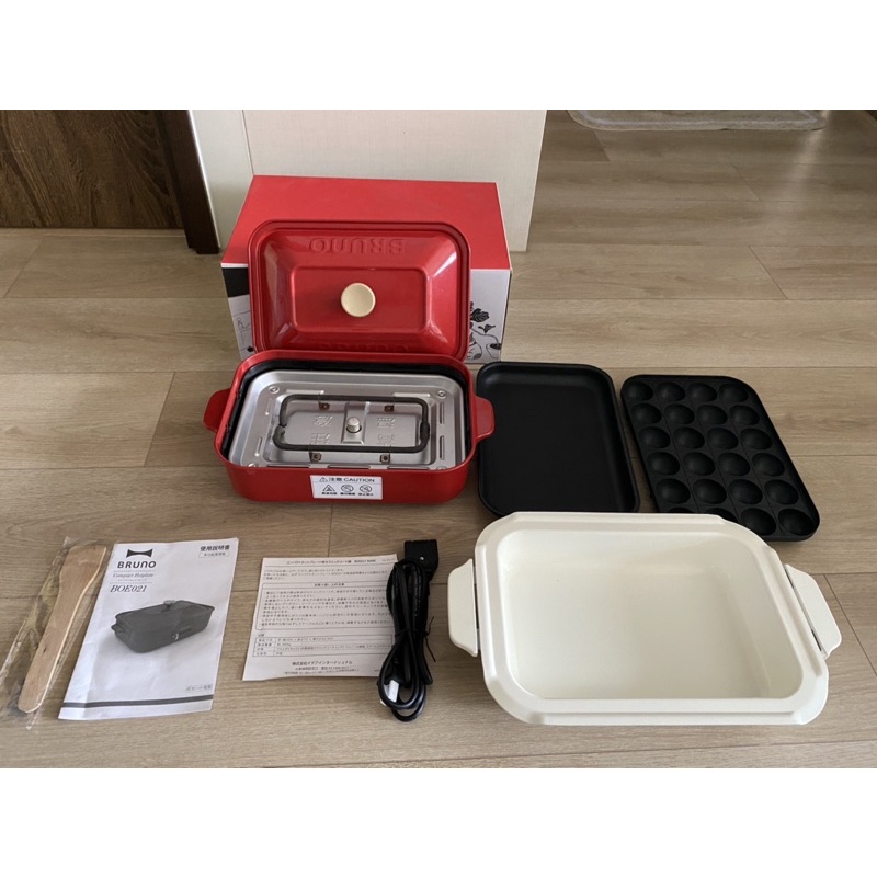 日本Bruno多功能電烤盤（加送平面烤盤、章魚燒烤盤、陶瓷料理深鍋）