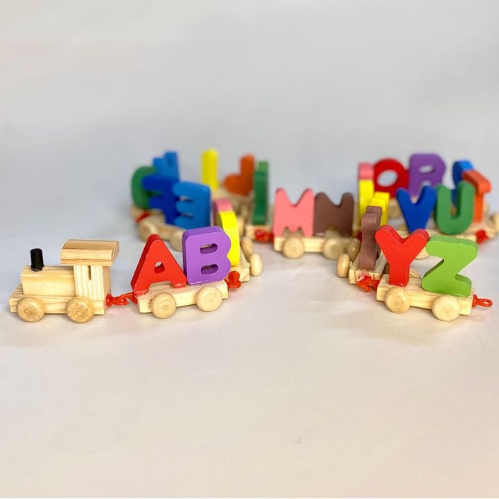 木製玩具火車載體 26 個兒童英文字母 - 學習玩具