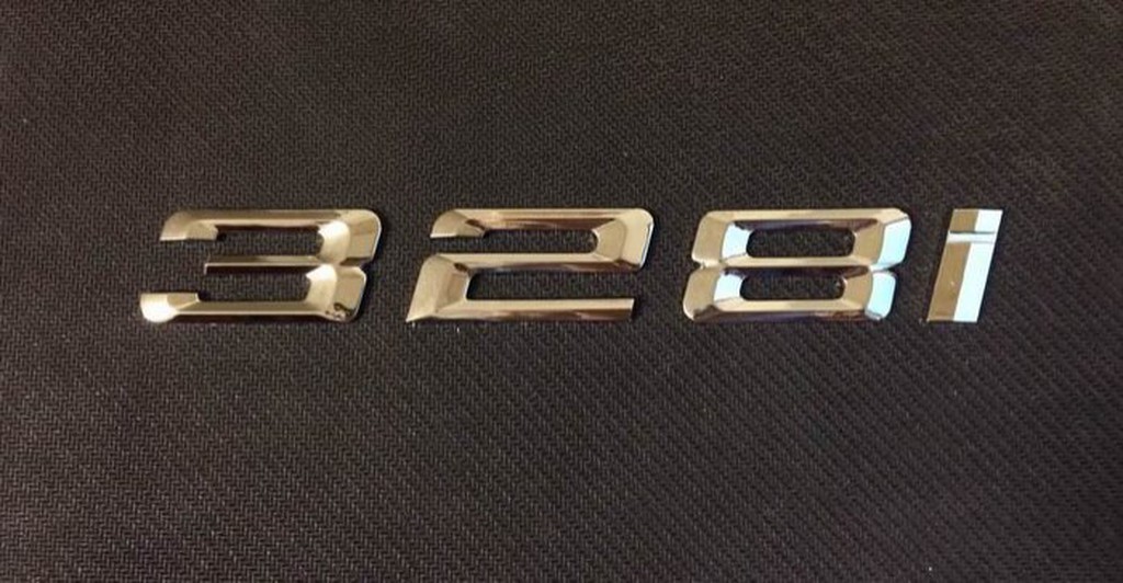 《※金螃蟹※》BMW 寶馬 328i 後車箱字體 鍍鉻銀