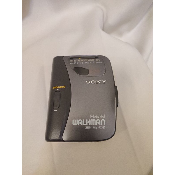 二手 索尼 SONY Walkman WM-FX123 FM.AM 卡帶式 隨身聽 有故障 可當零件機