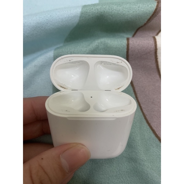 Airpods2 有線充電盒