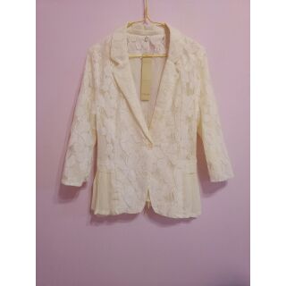 全新 日本品牌 高質感 高單價 伴娘 新娘 禮服 西裝 外套 白 花 蕾絲 雪紡 罩衫 薄外套 雜誌款 liz lisa