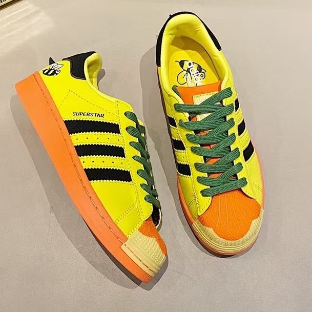 早者勝ち 国内発 Adidas Superstar ポップな目玉焼きイラスト ペアok 進化版 Theblindtigerslidell Com