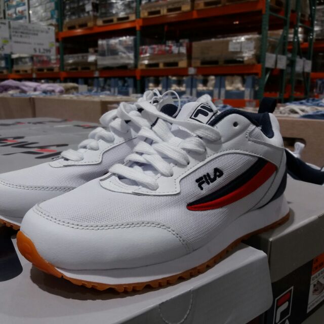 fila realm runner
