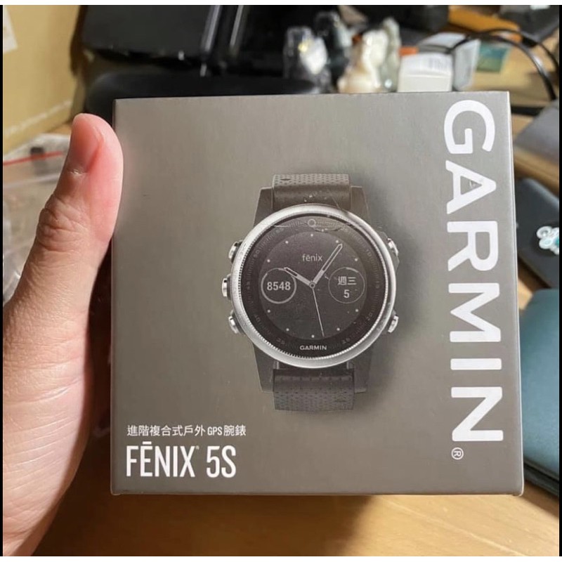 Garmin Fenix 5S 沈穩黒（全新）