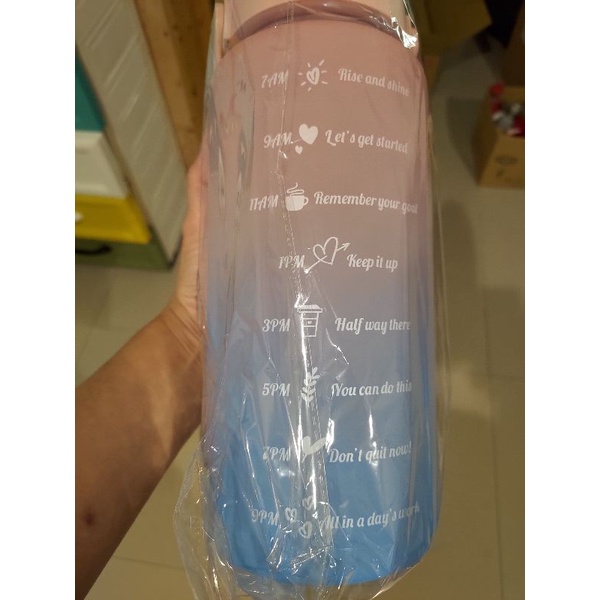 全新PP漸層粉彩運動水壺彩色戶外運動冷水瓶吸管貼紙有刻度2000ml