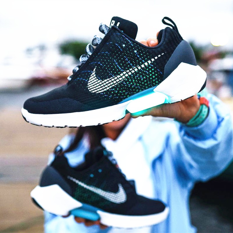 nike hyperadapt 1.0 earl