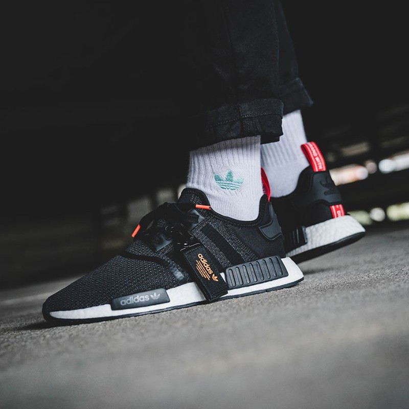 adidas b37621