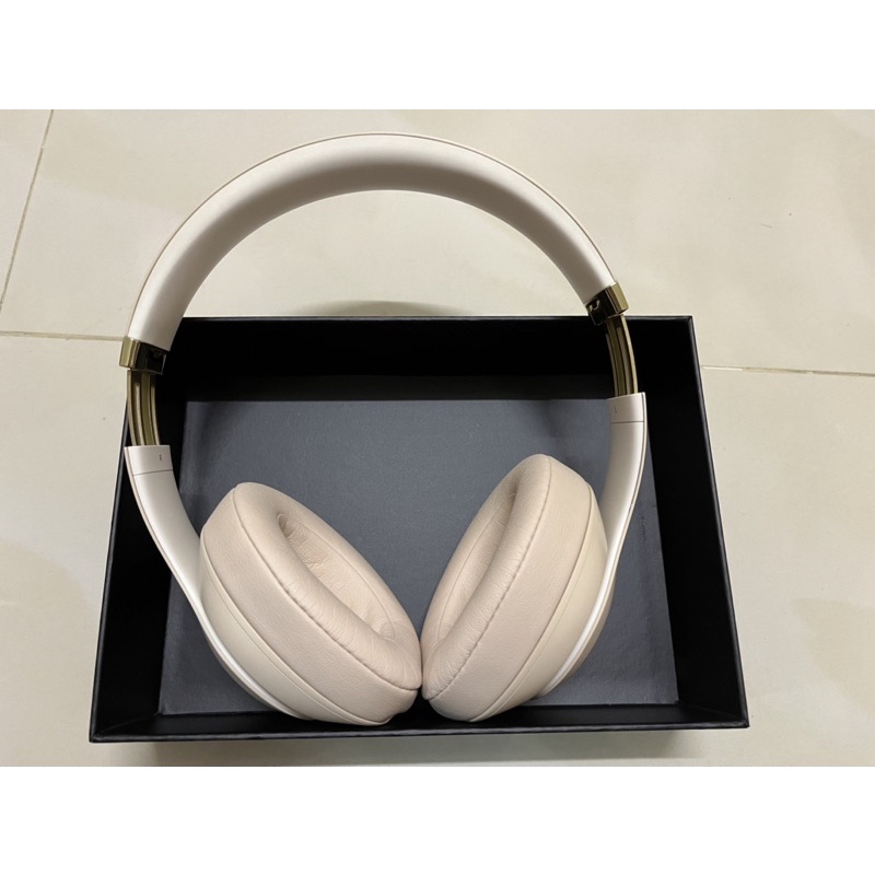 Beats studio3 金色 耳罩式無線藍芽耳機 正品