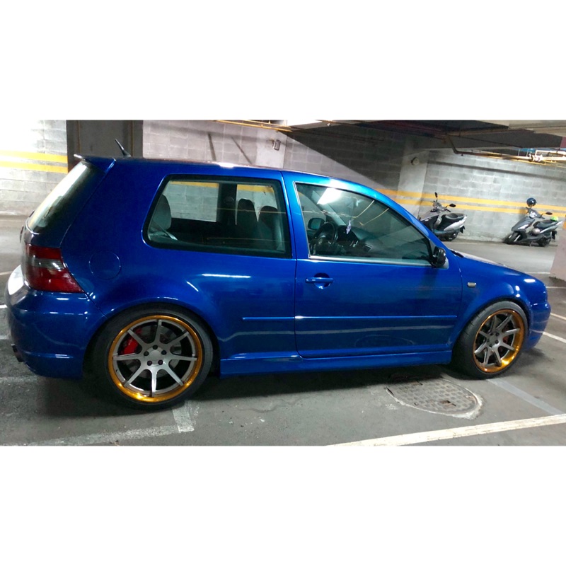 總代理正牌mk4 R32 正r32 六速手排原廠賽車椅 蝦皮購物