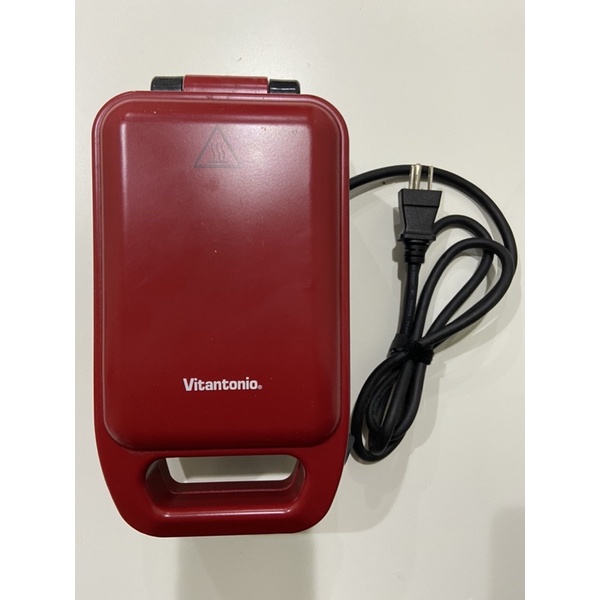 《落葉二手市集》(已降價)Vitantonio 厚燒熱壓三明治機(番茄紅 VHS-10B-TM) 料理 烹飪 吐司 自製