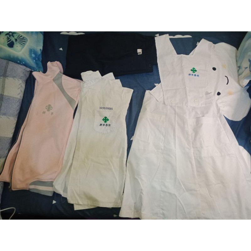 耕莘健康管理專校制服
