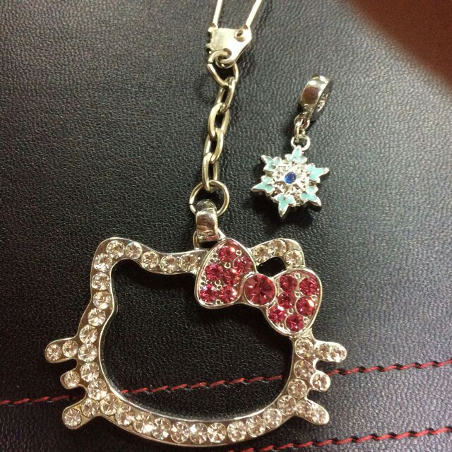 正版 台灣製造 Kitty 施華洛世奇水晶鑽 鑰匙圈 吊飾