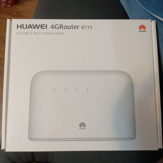 HUAWEI 華為 B715s 4G LTE AC1300 無線路由分享器 白色