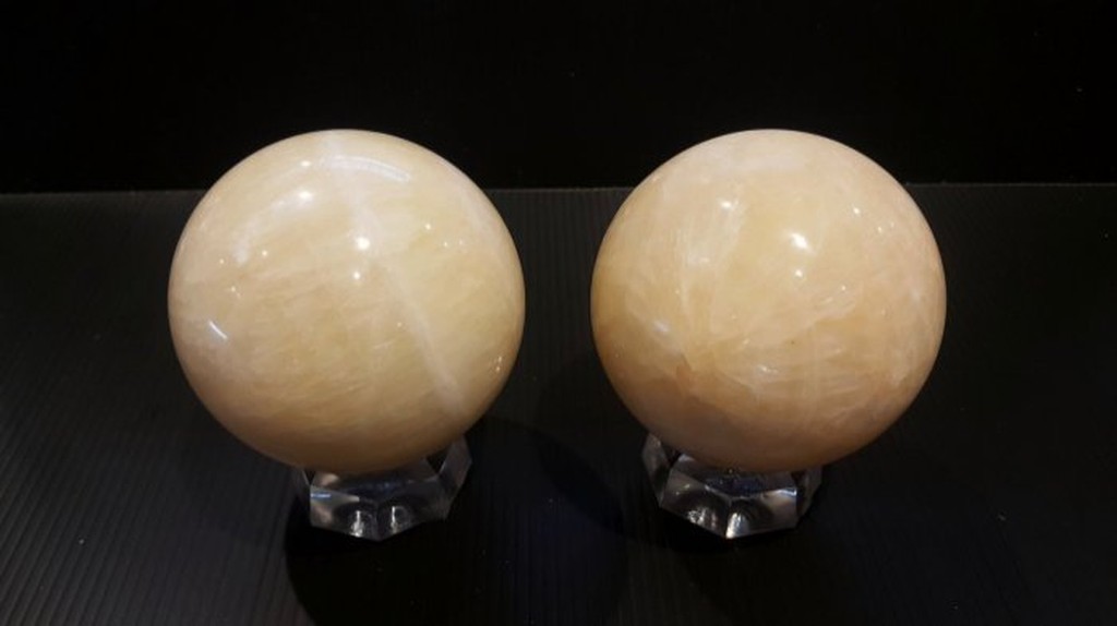 【星辰陶藝】($350/個) 滾球流水配件~8公分黃玉球