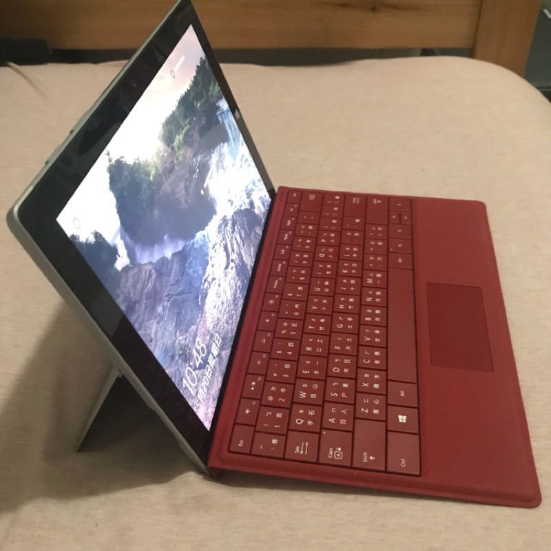 Surface 3 4g/64g win10 已過保 二手 文書機 平板電腦 附紅色鍵盤 筆記型電腦