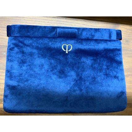 好物分享 肌膚之鑰cle De Peau Beaute 奢華光采手袋化妝包手拿包 蝦皮購物