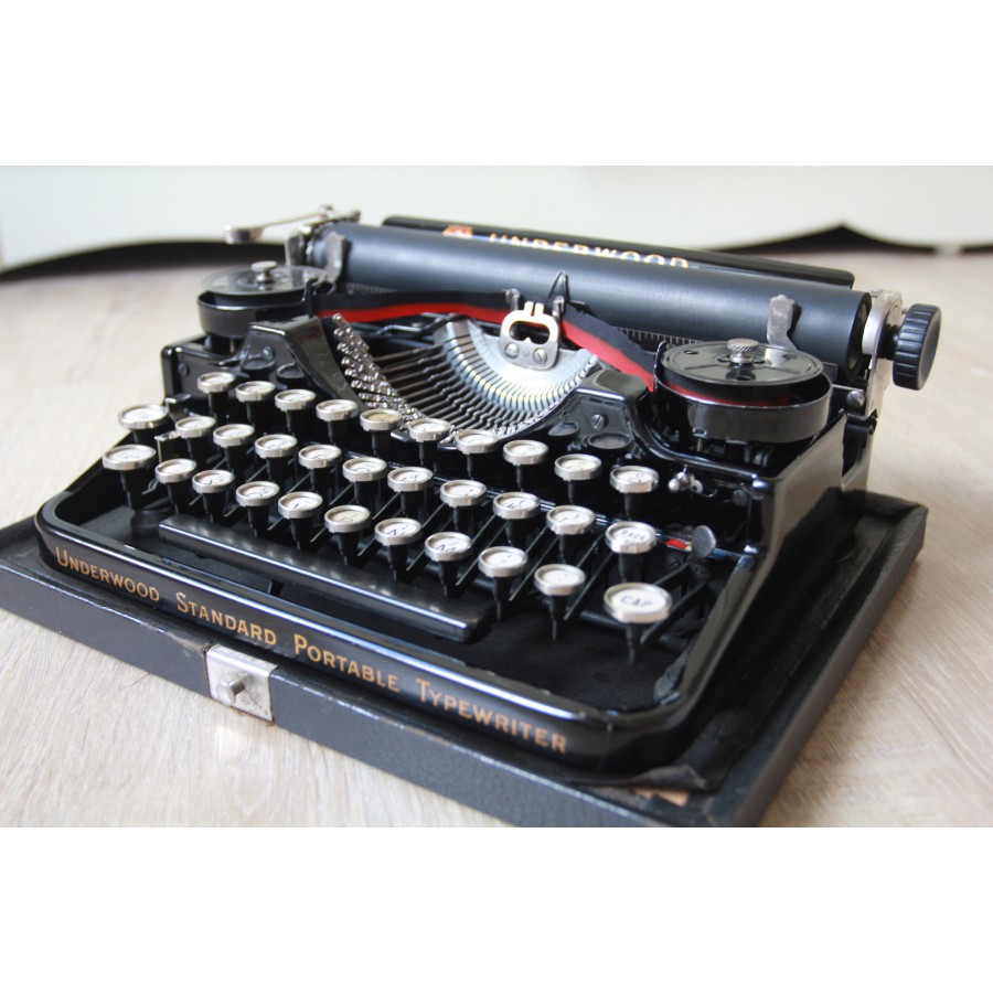 Underwood 三行可攜式打字機 百年古董 老件
