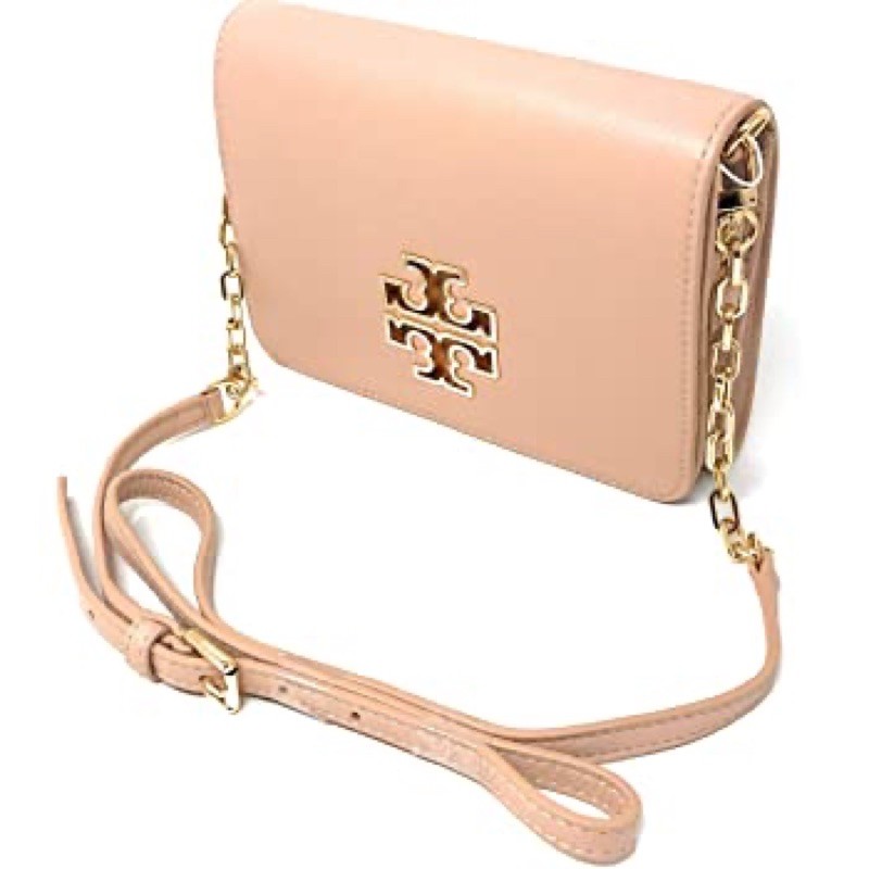 Tory Burch 粉色真皮包+zara白上衣+zara黑裙