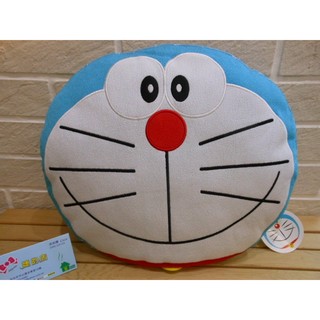 婕的店日本精品~日本帶回~DORAEMON小叮噹頭型抱枕/靠枕