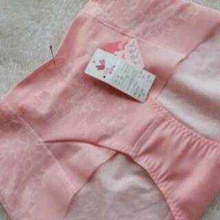 ＊JOLINNA~SHOP＊A00華歌爾~坐姿美人~愛戀粉橘色三角無痕束褲~M,L,XL,XXL號~直購380元~