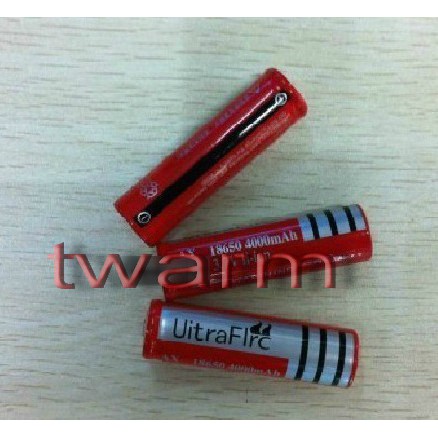 （2顆1組） 18650電池 可充電鋰電池 3.7v 4000mAH～8000mAH手電筒電池 (顏色隨機)