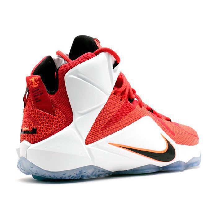 nike lebron heart of a lion