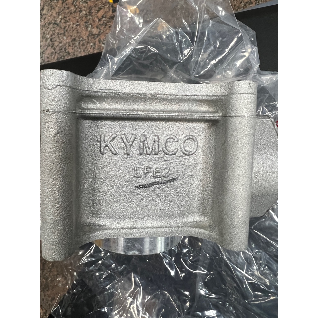 二輪窩 KYMCO 光陽 LFE2  雷霆150 原廠汽缸頭 全新品 無原廠盒裝 品項如圖