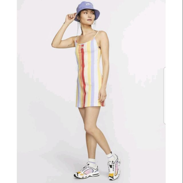 Linda❤️代購 Nike Sportswear 彩虹 彩色 條紋 吊帶 細肩帶 背心裙 CJ2505-631