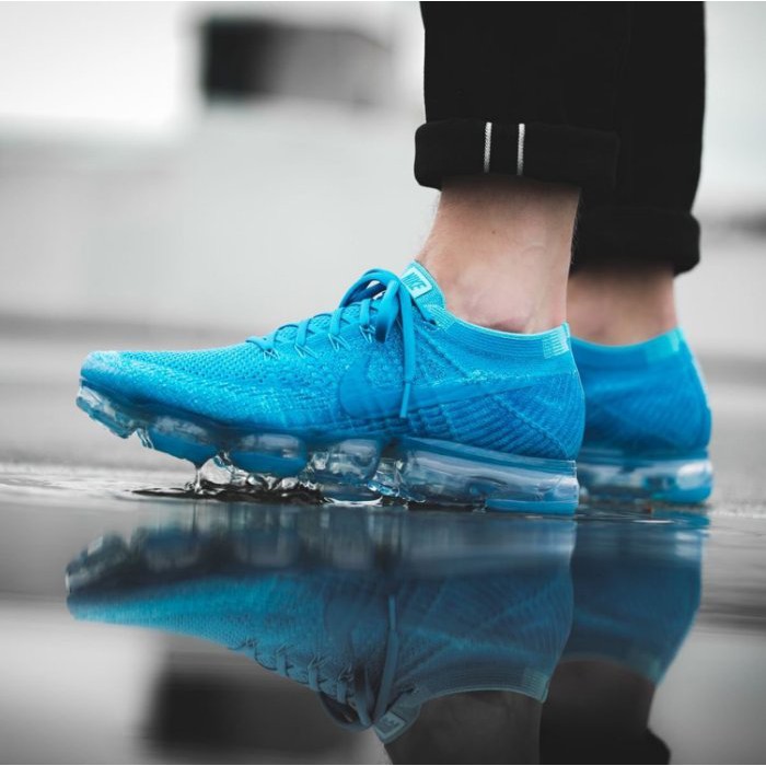 vapormax blue orbit