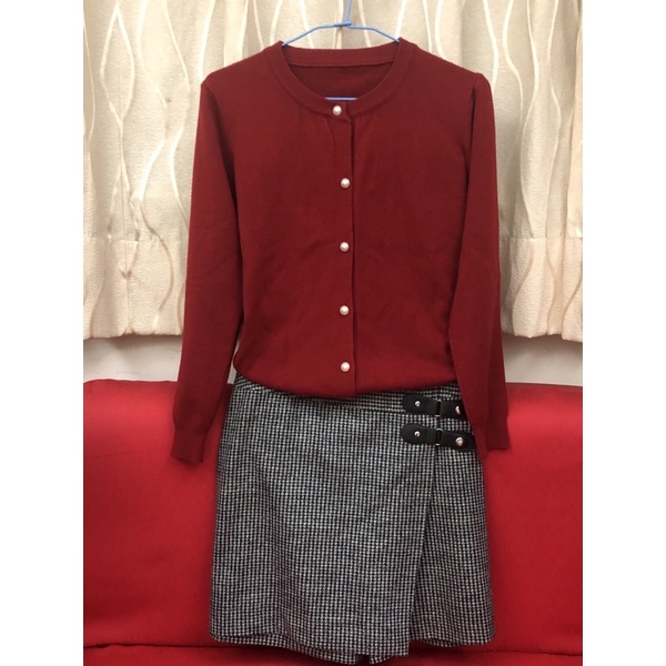 《DITA專櫃》千鳥格羊毛褲裙/珍珠扣飾紅色針織毛衣外套