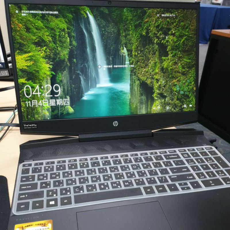 hp dk0159tx 15“電競筆電(win10 pro;i7;16g;gtx1650)，2019年製造