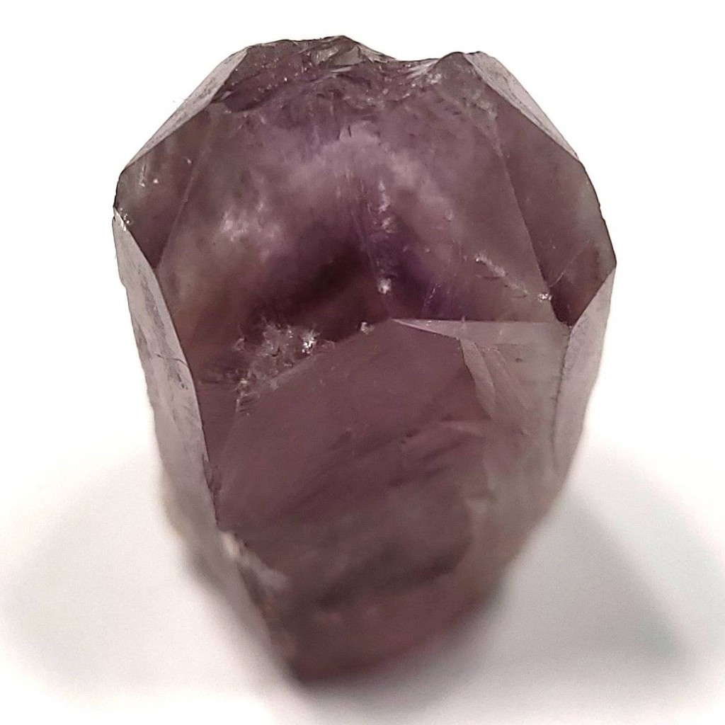 ***原礦屋*** 珍稀水晶！A級坦桑尼亞幻影紫水晶柱原礦8.32g (可站立)！(寶石、礦石、標本、冥想、靈修)