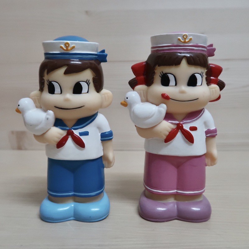 日本不二家 牛奶妹peko 存錢筒 公仔擺飾 絕版玩具