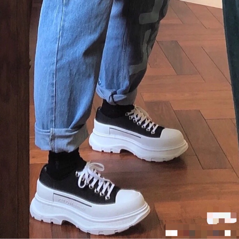 alexander mcqueen tread slick