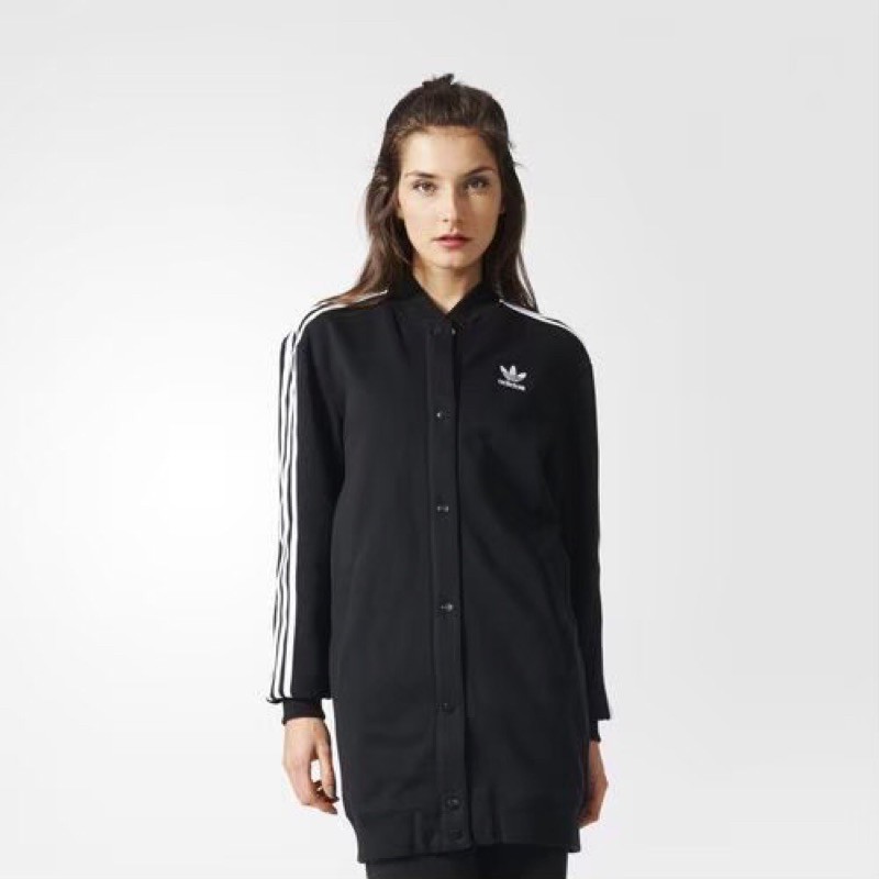 Adidas 愛迪達 三葉草黑色長版外套 長版棒球外套 長版衣 運動外套 休閒外套～原價3690元 (BJ8180)