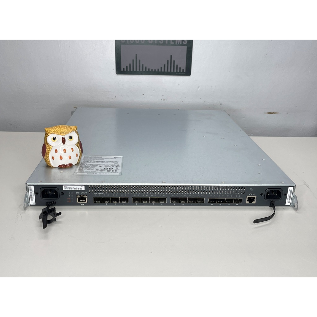 NETAPP 111-00982 X1960-R6 CN1610 16-Port 10G Managed Switch