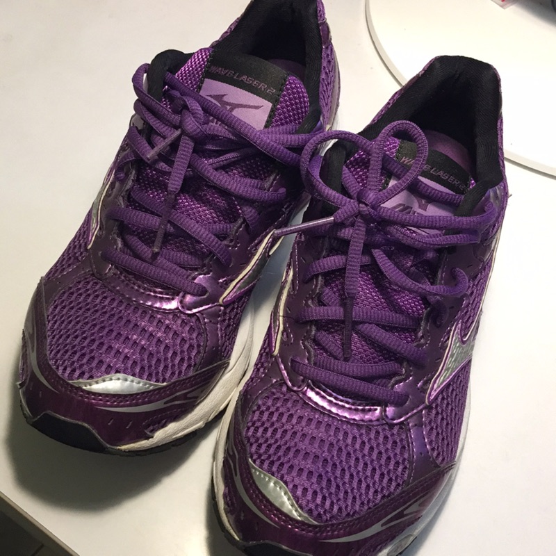 Mizuno wave laser 2 跑鞋二手美津濃慢跑