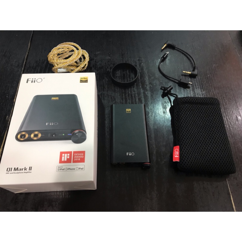 FiiO Q1II耳機放大器 含一條2.5mm平衡線