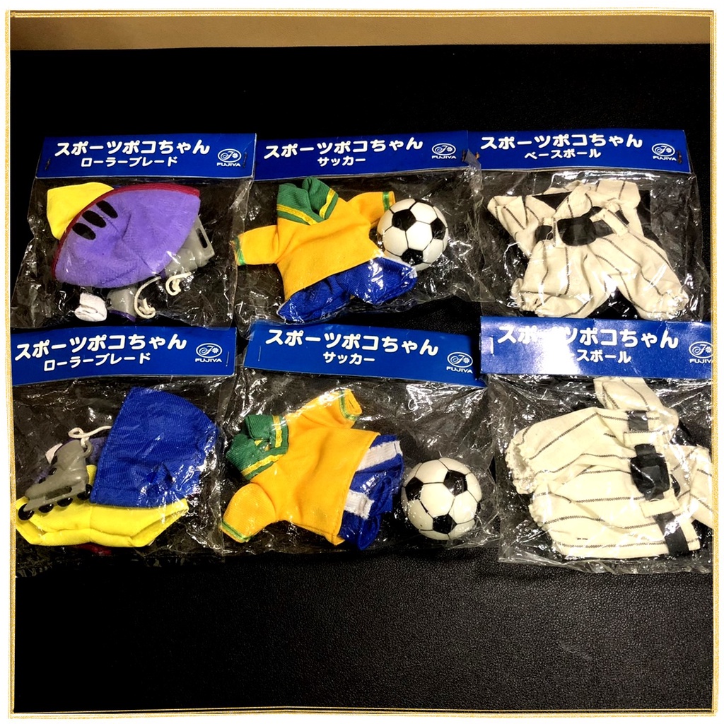 日本帶回早期正版絕版現貨-全新未拆封-FUJIYA不二家PEKO牛奶弟棒球裝足球裝-適高約20公分公仔玩偶