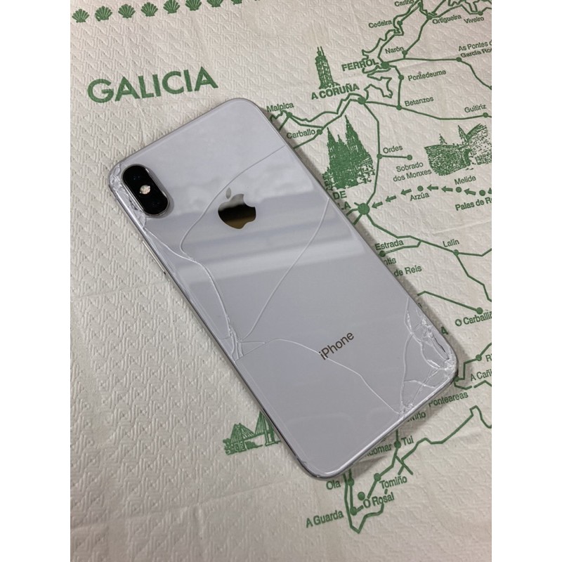 螢幕及背板破裂 iPhone X 64G 私訊出價