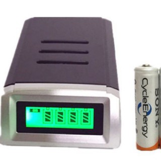 充電器液晶充電器可充4個3號或4號充電器, 3號~4號電池充電器 110~220V充電器