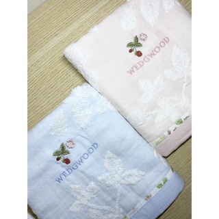 日單《WEDGWOOD/伍德》 紗布 無捻紗 草莓 刺繡 柔軟 紗布 無捻紗 方巾 手帕 毛巾 洗臉巾 浴巾 純棉