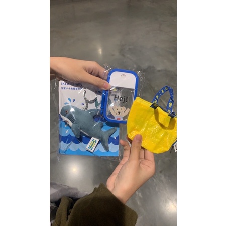 正版全新IKEA 鯊魚悠遊卡/酒精噴霧瓶/零錢包 三件組