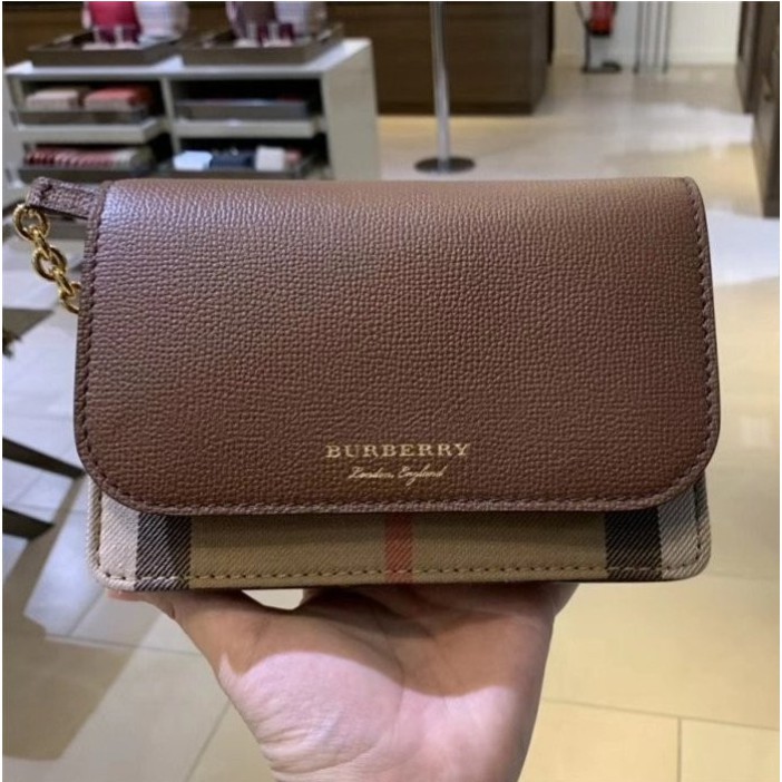 burberry woc bag