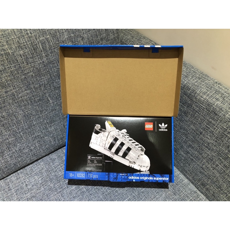 《香G陳》LEGO 10282 Adidas Originals Superstar 愛迪達（全新未拆）