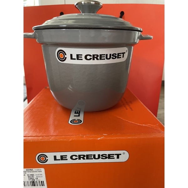 Le creuset鑄鐵琺瑯萬用窈窕鍋18cm(迷霧灰）煮飯鍋 專櫃購入