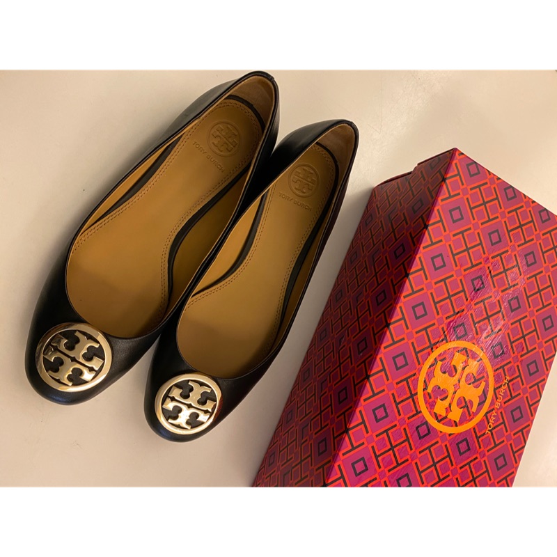 Tory Burch 黑色金扣 Us6 5 低跟平底鞋 降價 蝦皮購物