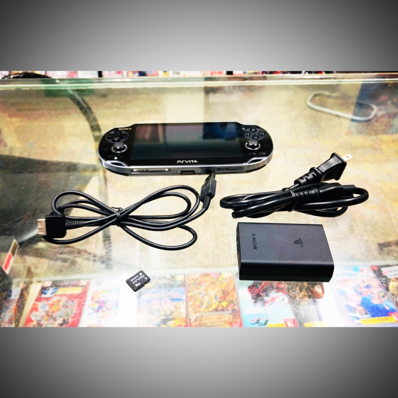 【東晶電玩】 PSV PS VITA 主機 黑色1107型 8g記憶卡、無主機外盒(二手、現貨)